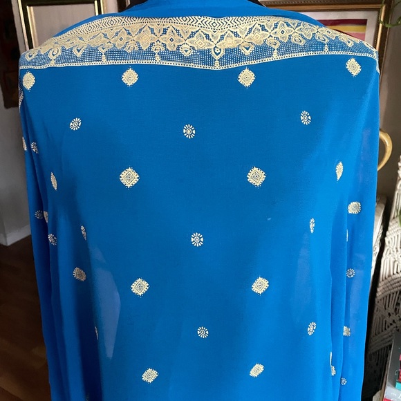 Electric blue chiffon silk wrap - Picture 12 of 12